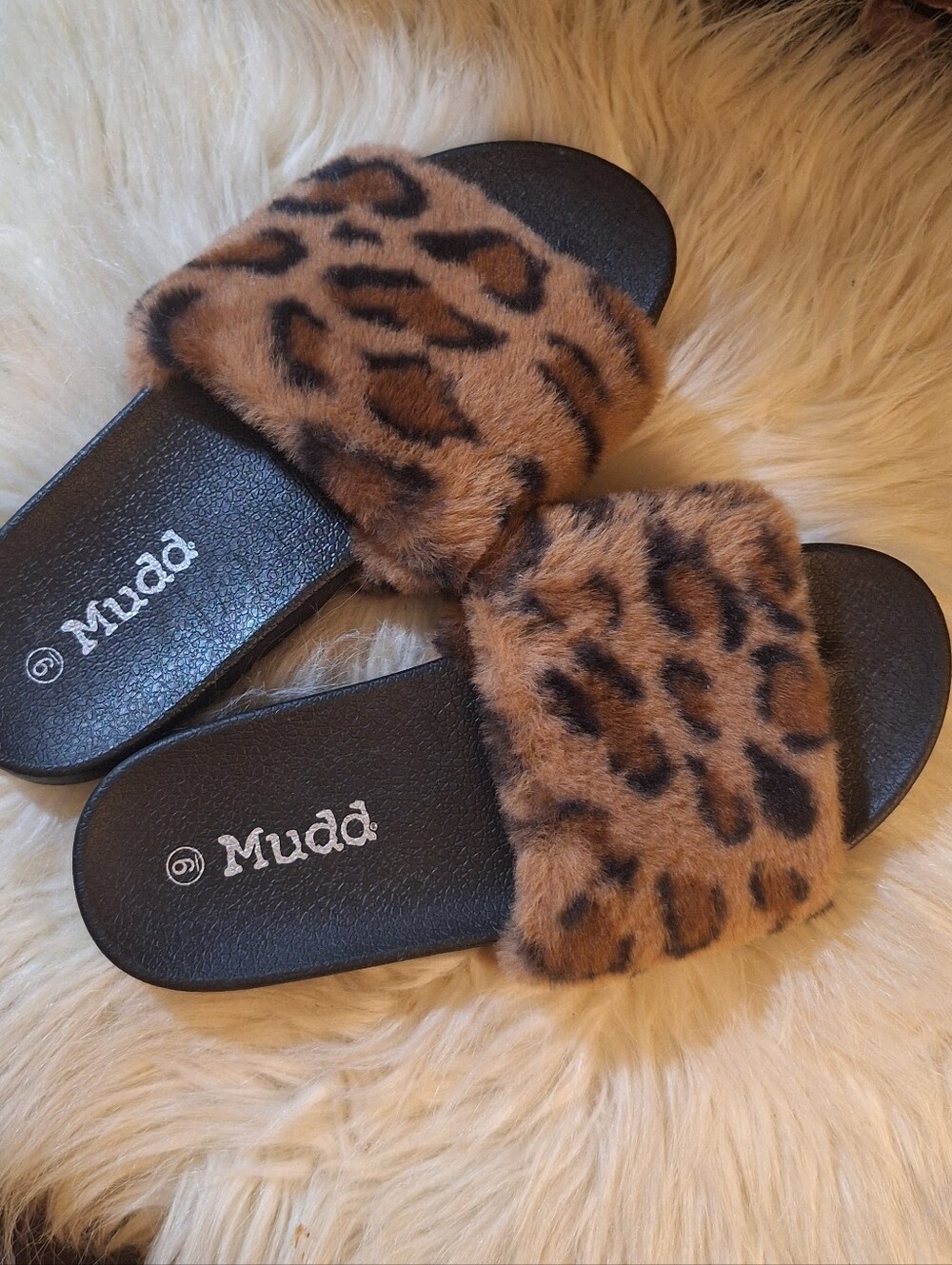[[Mudd]] Leopard Print Faux Fur Slide Sandals